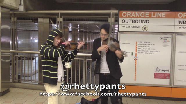 Subway Violinists -I Knew You Were Trouble – Rhett Price & Josh Knowle