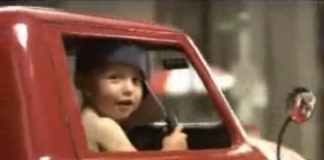 Seja feliz! Não esquente a cabeça! Comercial Huggies Seja feliz! Não esquente a cabeça! Comercial Huggies