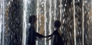 Amor à primeira vista (simplesmente encantador)
