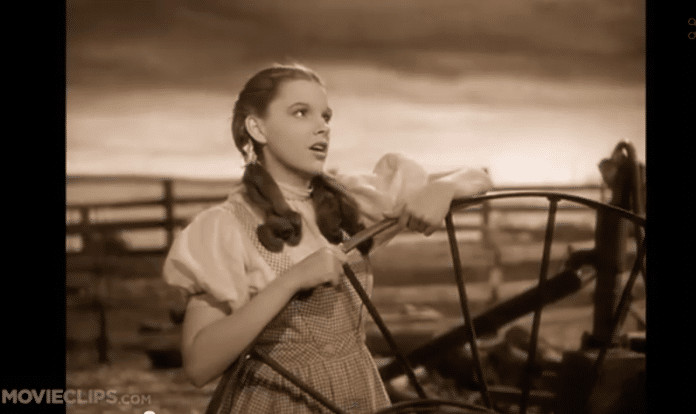 Trecho do filme “O mágico de Oz” e curiosidades sobre o filme