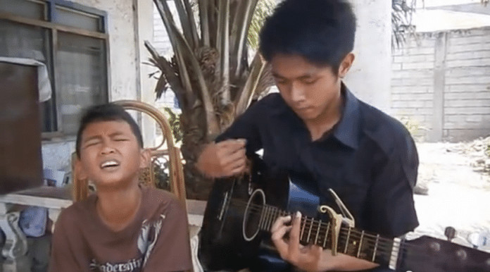 MENINO FILIPINO TEM UMA DAS VOZES INFANTIS MAIS BONITAS DA ATUALIDADE