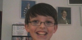 Colin não queria comemorar o aniversário por não ter amigos. Veja como sua mãe resolveu o problema!!! Colin não queria comemorar o aniversário por não ter amigos. Veja como sua mãe resolveu o problema!!!