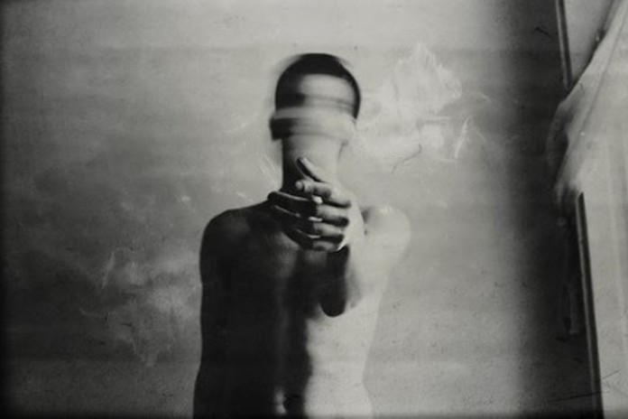 homem sem rosto capa Amargo