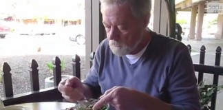 Mesmo que você não conheça ninguém com Parkinson, tenho certeza que ficará emocionado com essa invenção