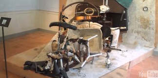 Surpreendente! Existe um retrato nesse lixo.