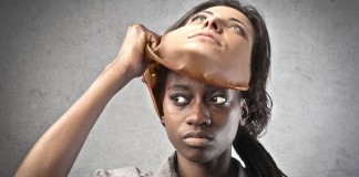 Racismo no facebook: um pequeno experimento