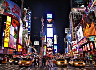 REFLEXÕES SOBRE O HOMEM MODERNO