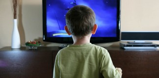 5 dicas para lidar com a TV na educação do seu filho