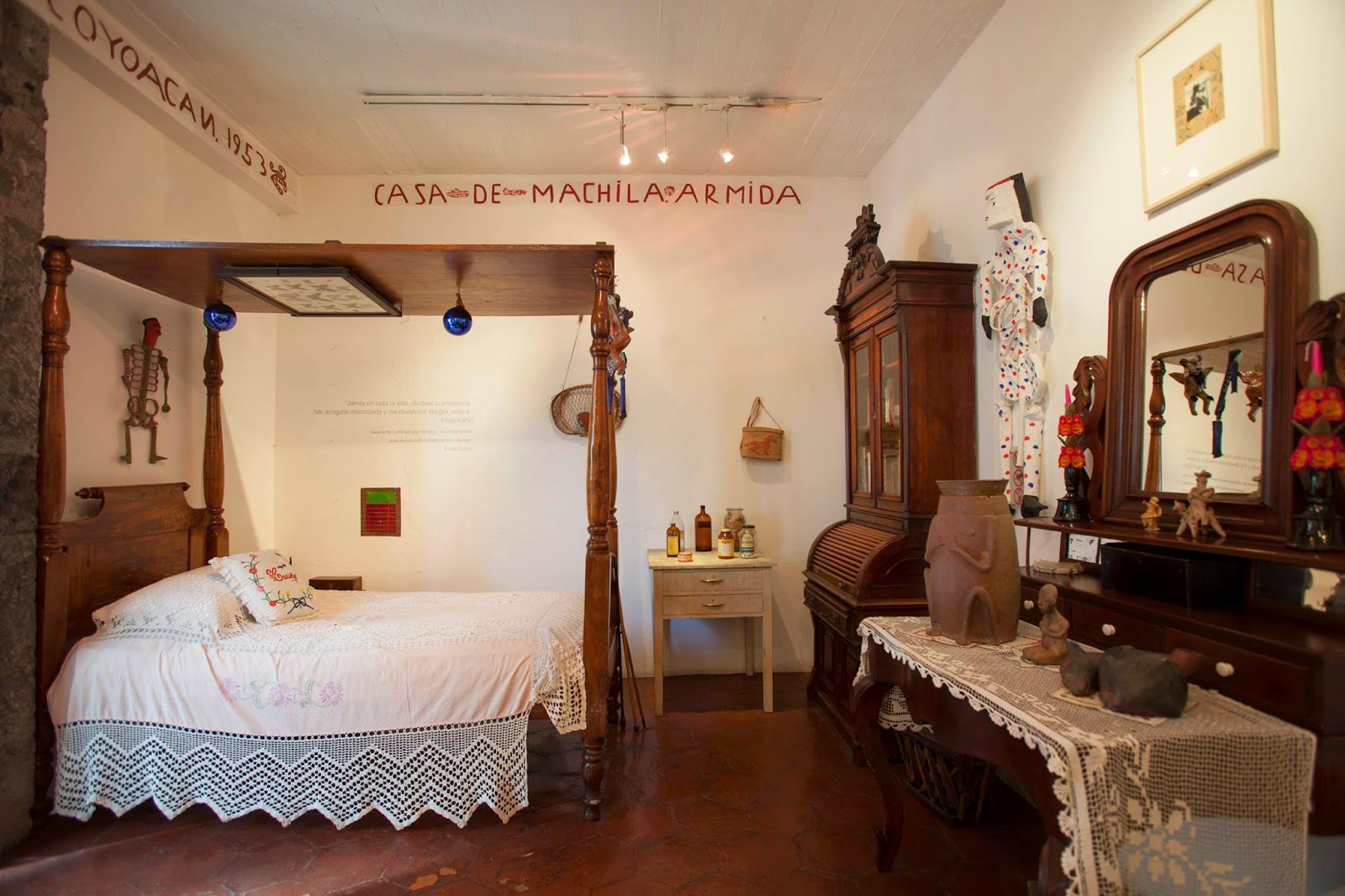 contioutra.com - Conheça detalhes da "Casa Azul", antigo lar Frida Kahlo