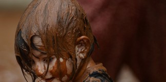 A mão de Glória, por Lúcia Costa