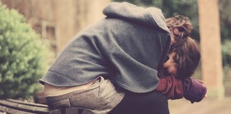 Sobre a apatia e o efeito espectador…