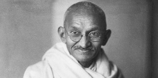 Sobre os dois homens que receberam de Gandhi sua “iniciação espiritual