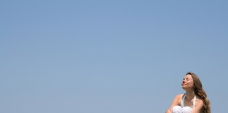 Ser feliz não depende de ter um homem. Nem dois.