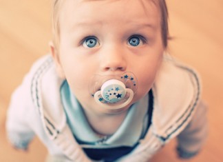 No aeroporto, uma crônica de Carlos Drummond de Andrade