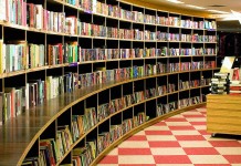 O sucesso dos livros de autoajuda e a tendência à repetição psicanalítica O sucesso dos livros de autoajuda e a tendência à repetição psicanalítica