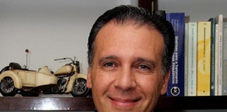 Vício tecnológico já é uma epidemia, diz psicólogo da USP