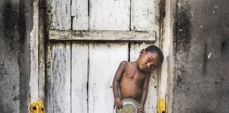 “Pés de galinha”, um texto que dá a dimensão do amor de uma mãe “Pés de galinha”, um texto que dá a dimensão do amor de uma mãe