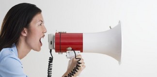 Por que as pessoas falam tanto?  Por Eliane Brum