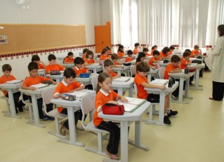 O ponto fraco do ensino forte