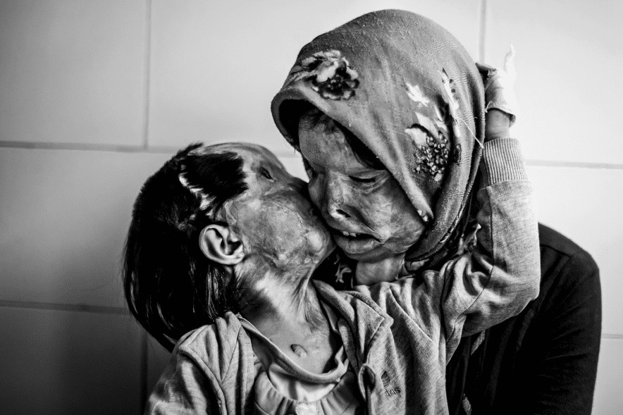contioutra.com - Impressionantes e pol&ecirc;micas fotos descrevem a ra&ccedil;a humana