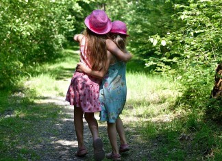 Amigo de verdade é melhor do que bolo de chocolate