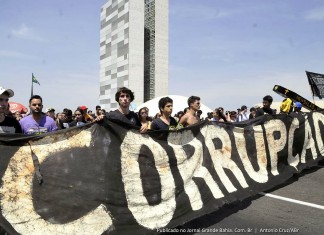 Como o Brasil virou a terra de reizinhos corruptos através dos séculos