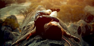 Desapegue, abra caminho, mostre a saída, despeça-se bem e deixe ir. Desapegue, abra caminho, mostre a saída, despeça-se bem e deixe ir.