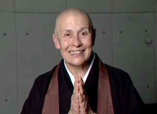 Tão humana quanto nós: Monja Coen e sua surpreendente história de vida.