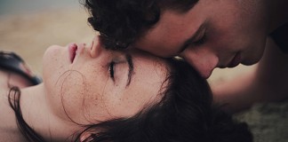 O amor é uma força que produz amor O amor é uma força que produz amor