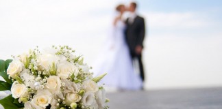 Casamentos são para sempre. Até que a vida os separe.