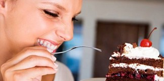 Por que os simpáticos comem mais?