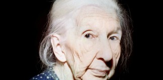 “O QUE É VIVER BEM”, por Cora Coralina “O QUE É VIVER BEM”, por Cora Coralina