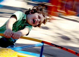 10 brincadeiras divertidas para fazer com as crianças