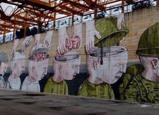 Doze indícios de lavagem cerebral