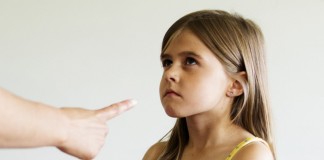 10 sinais preocupantes de que você não está sabendo educar seu filho