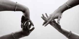 “Ambivertido” é aquele que é extrovertido e introvertido ao mesmo tempo “Ambivertido” é aquele que é extrovertido e introvertido ao mesmo tempo