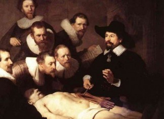 Assista a uma autópsia