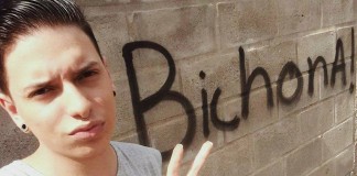 Universitário tem o muro pichado com xingamento, mas dá resposta vitoriosa Universitário tem o muro pichado com xingamento, mas dá resposta vitoriosa