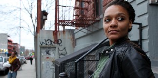 “Não levante a sua voz, melhore os seus argumentos”. “Não levante a sua voz, melhore os seus argumentos”.