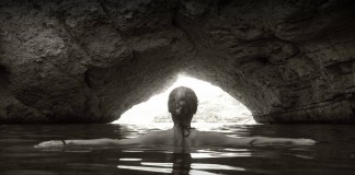 Quando saímos da caverna e caímos no mundo Quando saímos da caverna e caímos no mundo