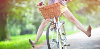 Ela anda pela vida sem narrador