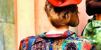 Com que roupa eu sou? Com que roupa eu sou?