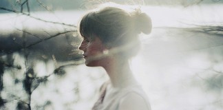 Tenha um amor que ensine você a esperar. Tenha um amor que ensine você a esperar.