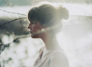 Tenha um amor que ensine você a esperar.