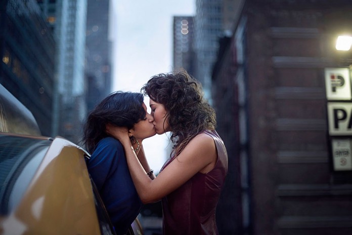 Fotógrafo retrata casais gays ao redor do mundo