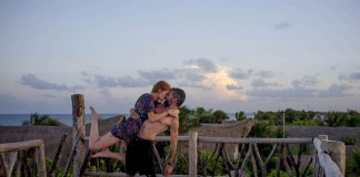 Escreva “Amá-la” em todas as páginas de sua agenda, de janeiro a janeiro Escreva “Amá-la” em todas as páginas de sua agenda, de janeiro a janeiro