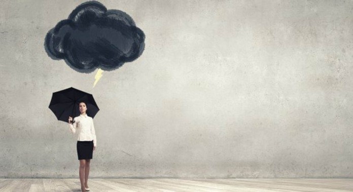 Cuidado! Tem gente usando a crise para levar seus sonhos embora.