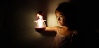 Era uma vez uma menina que tinha medo do escuro