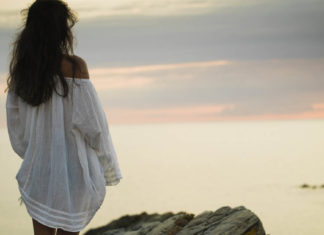 Você nunca será feliz enquanto estiver com as pessoas erradas