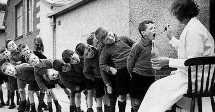 A vida é muito curta para entrar em fila longa.